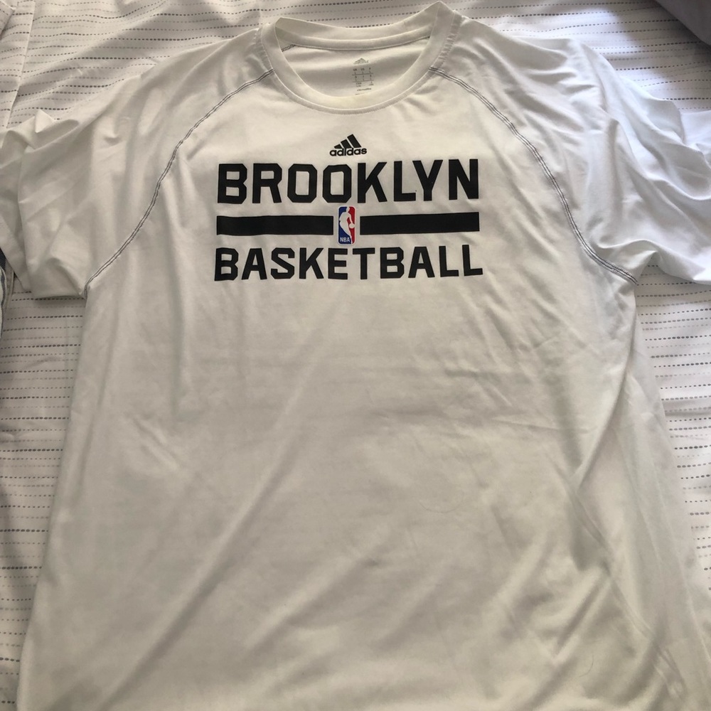 Adidas Brooklyn Nets official t shirt